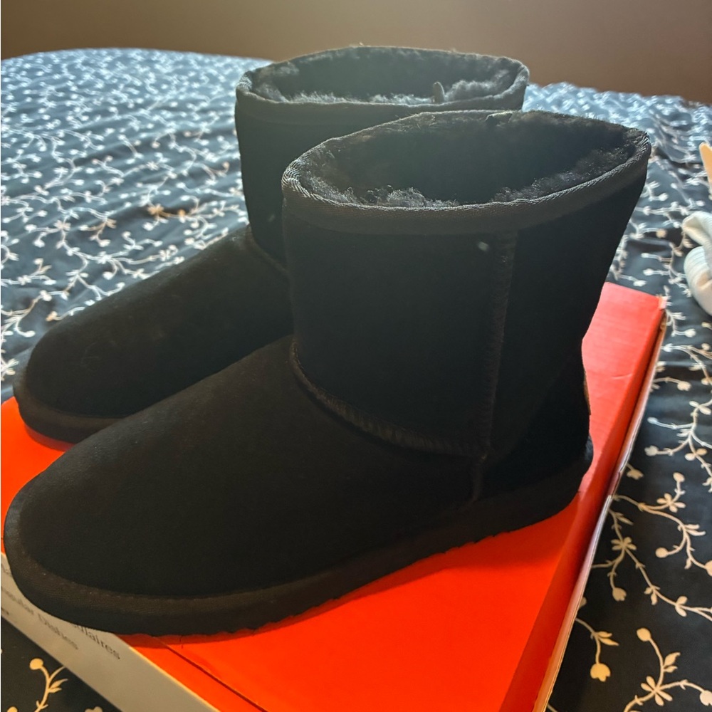 UGG black boots size 42
